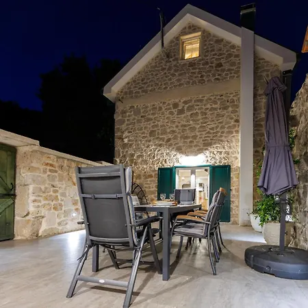 펜션 Haus Meter In - Haus Fuer 6 Personen Donji Proložac